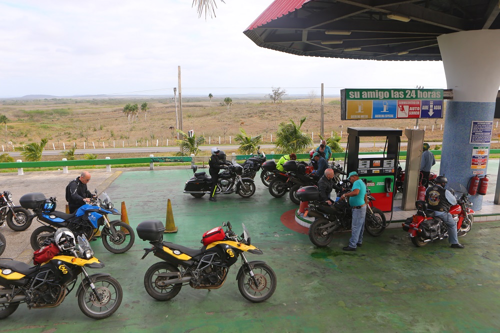 Chris Baker MotoDiscovery motorcycle tour group Cuba